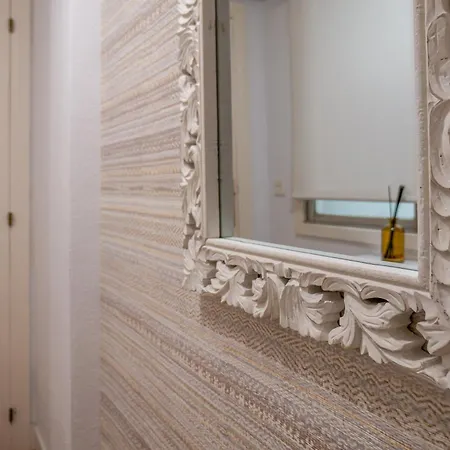 Carilo Zurriola By Beauty * San Sebastián