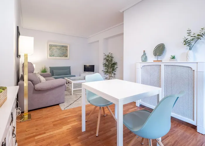 Carilo Zurriola By Beauty *