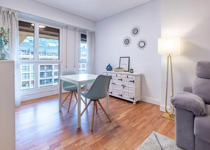 Carilo Zurriola By Beauty